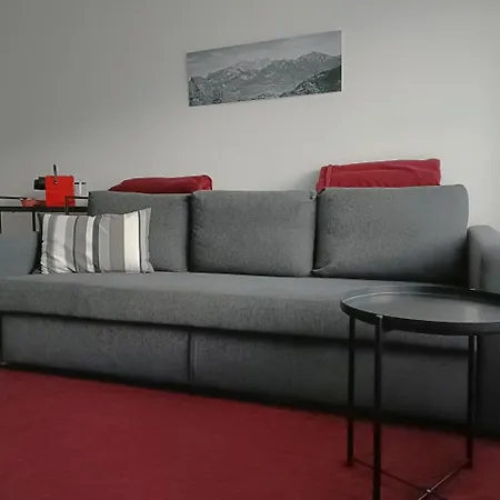 Appartement Falknis In Mit Bergblick Maienfeld